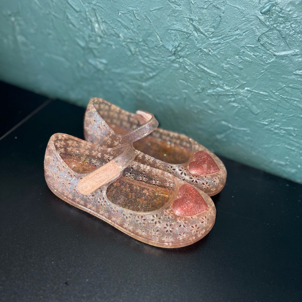 Old Navy Kids Glitter Heart Sneakers - Pink